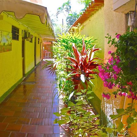 Hostel E Pousada Barra Da Tijuca Rio de Janeiro Exteriör bild